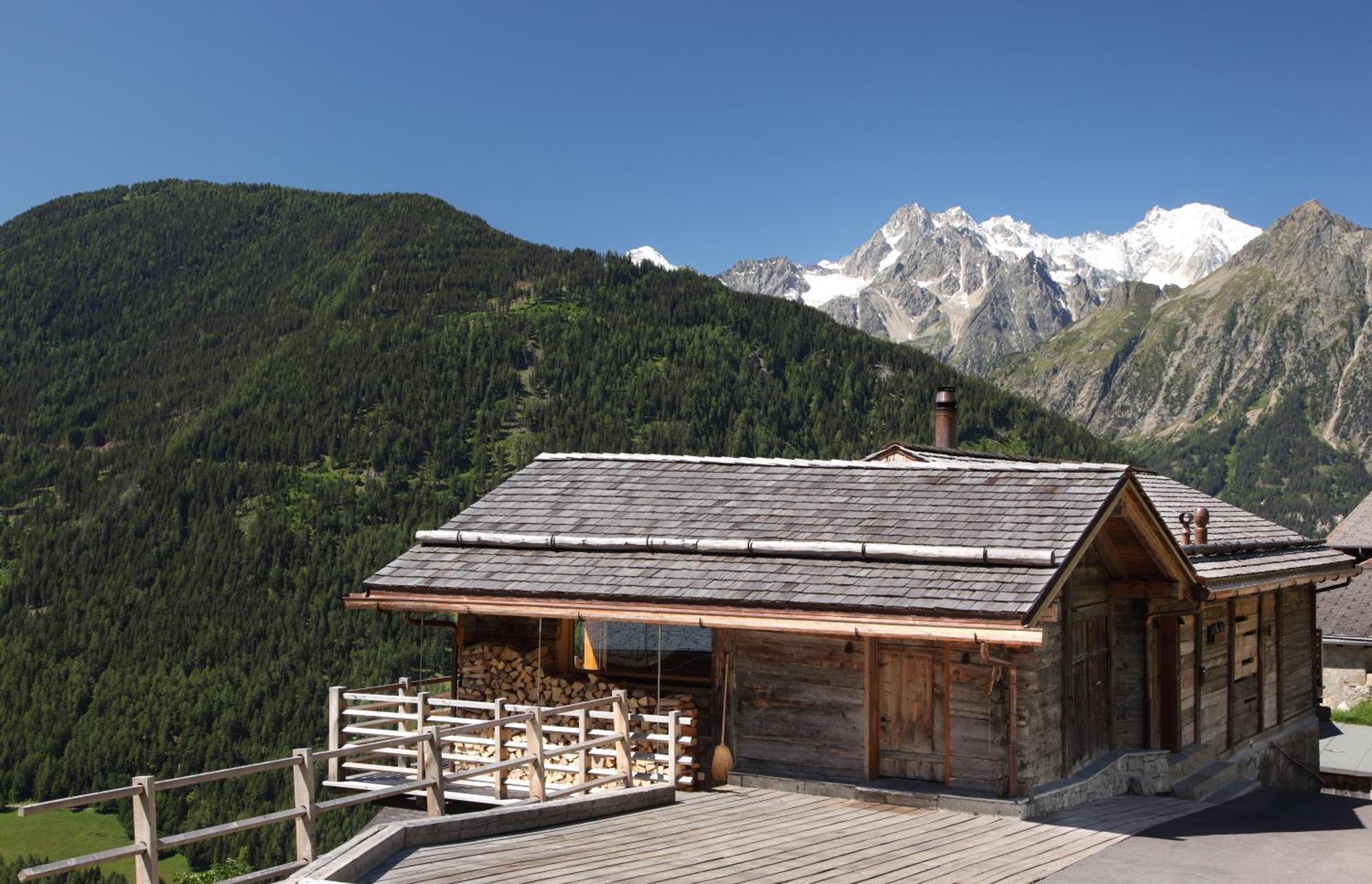 Hotel Montagne Alternative Orsières Esterno foto