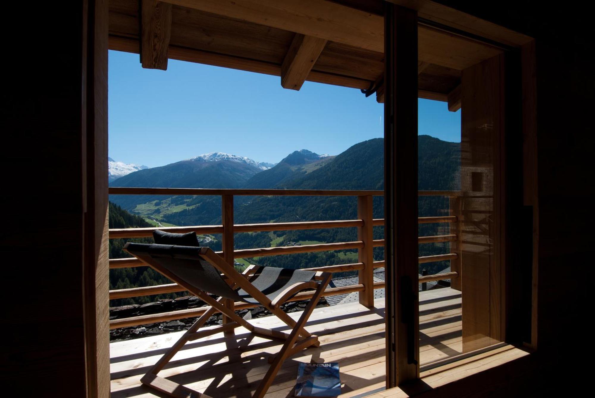 Hotel Montagne Alternative Orsières Esterno foto